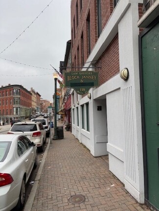 Plus de détails pour 138-146 Main St, Norwich, CT - Bureau/Commerce de détail à louer