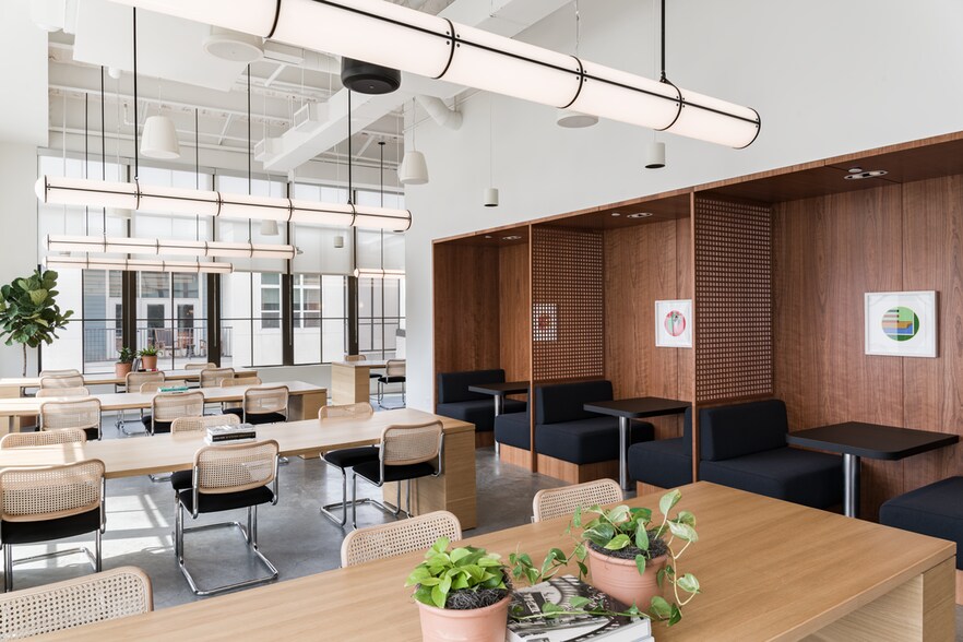 120 W Trinity Pl, Decatur, GA à louer - Photo intérieure - Image 2 de 14