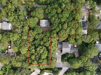 Plus de détails pour 51 Shore Rd, Hampton Bays, NY - Terrain à vendre