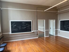 125 Oak St, Hot Springs, AR for lease Building Photo- Image 2 of 7