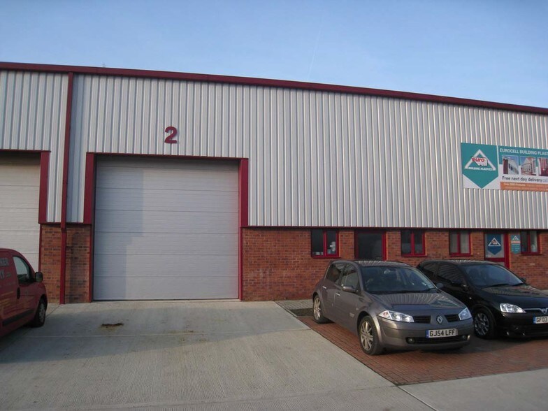 George Summers Clos, Rochester à vendre - Photo du bâtiment - Image 3 de 7