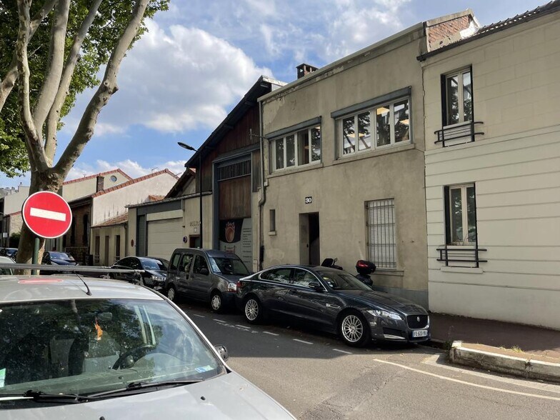 Industriel dans Malakoff à vendre - Photo du bâtiment - Image 2 de 12