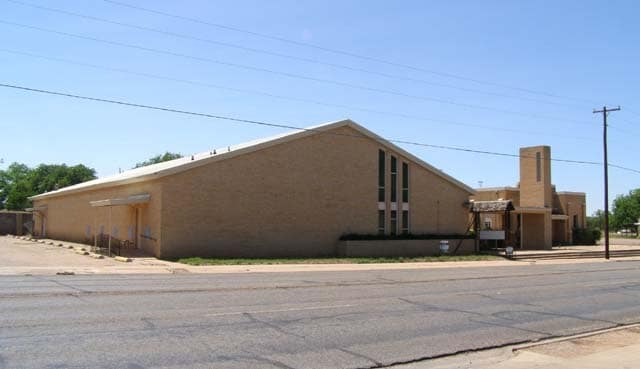 800 Lamar St, Sweetwater, TX for sale - Building Photo - Image 2 of 3