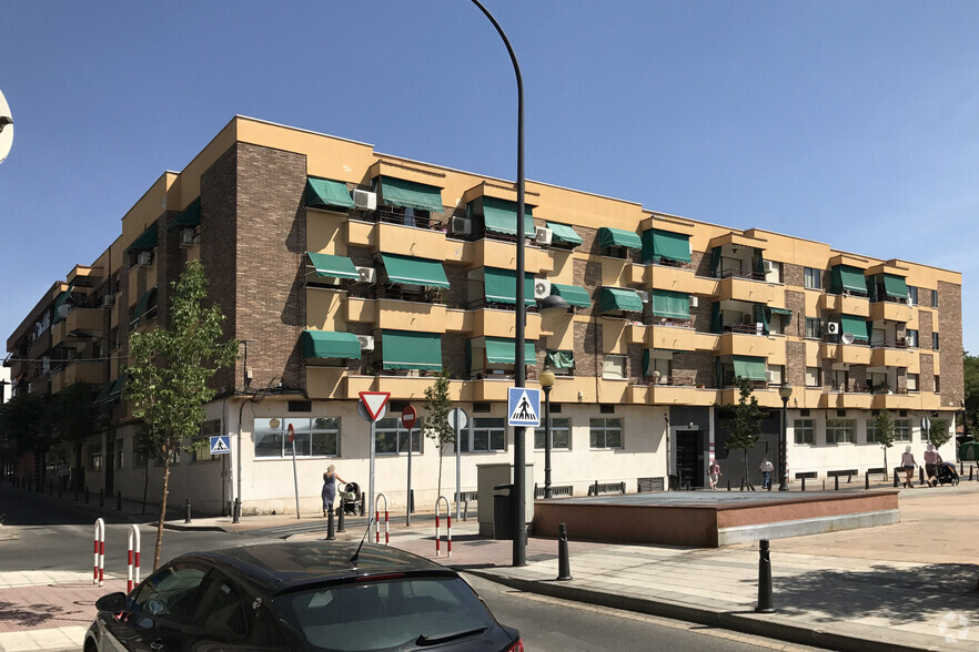 Avenida De Juan De La Cierva, 25, Getafe, Madrid à louer - Photo principale - Image 1 de 2