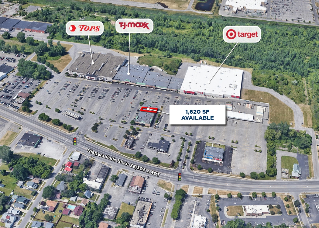 7310 Niagara Falls Blvd, Niagara Falls, NY à louer Photo du bâtiment- Image 1 de 1