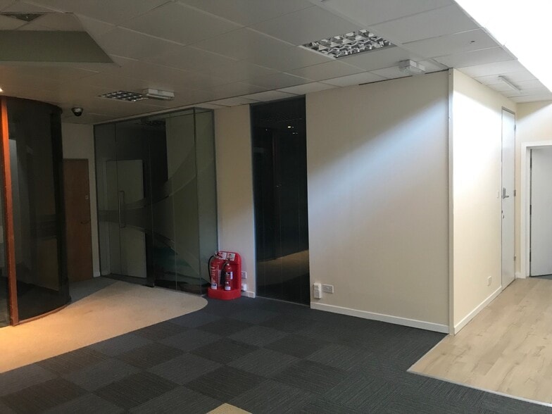 72-74 Brand St, Glasgow for lease - Interior Photo - Image 3 of 11