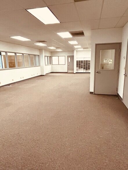 739 NE Broadway St, Portland, OR à vendre - Photo intérieure - Image 2 de 11