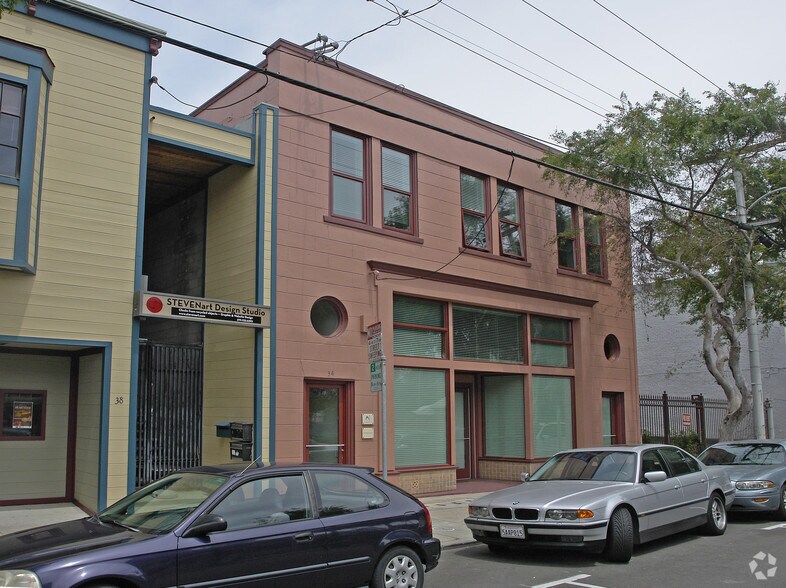 32-34 Washington Ave, Richmond, CA à louer - Photo principale - Image 1 de 5