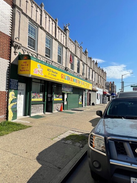 20211-20213 Jamaica Ave, Hollis, NY for sale - Building Photo - Image 1 of 6