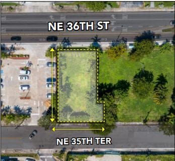 400 NE 36th St, Miami, FL for lease - Primary Photo - Image 1 of 25