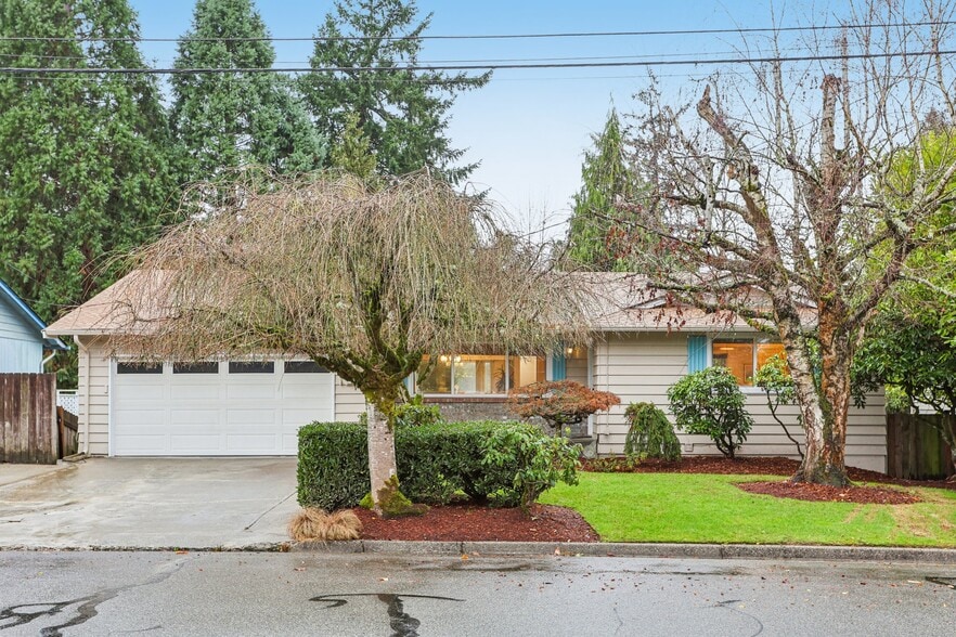 5733 155th Ave NE, Redmond, WA for sale - Building Photo - Image 3 of 37