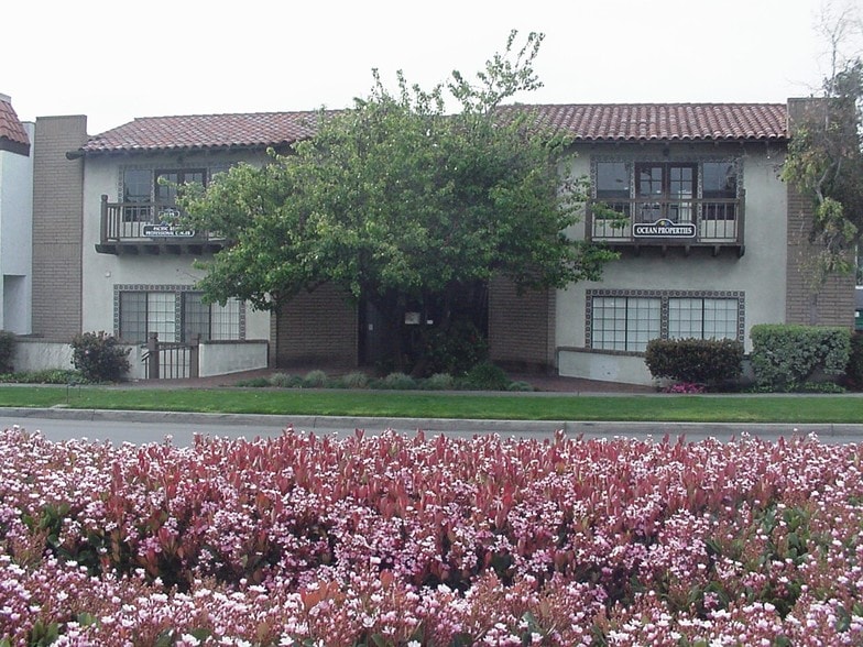 1919 Grand Ave, San Diego, CA for lease - Primary Photo - Image 1 of 8