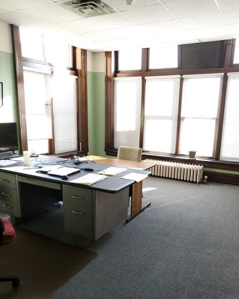 321 1/2 S 6th St, Springfield, IL à louer - Photo intérieure - Image 2 de 12