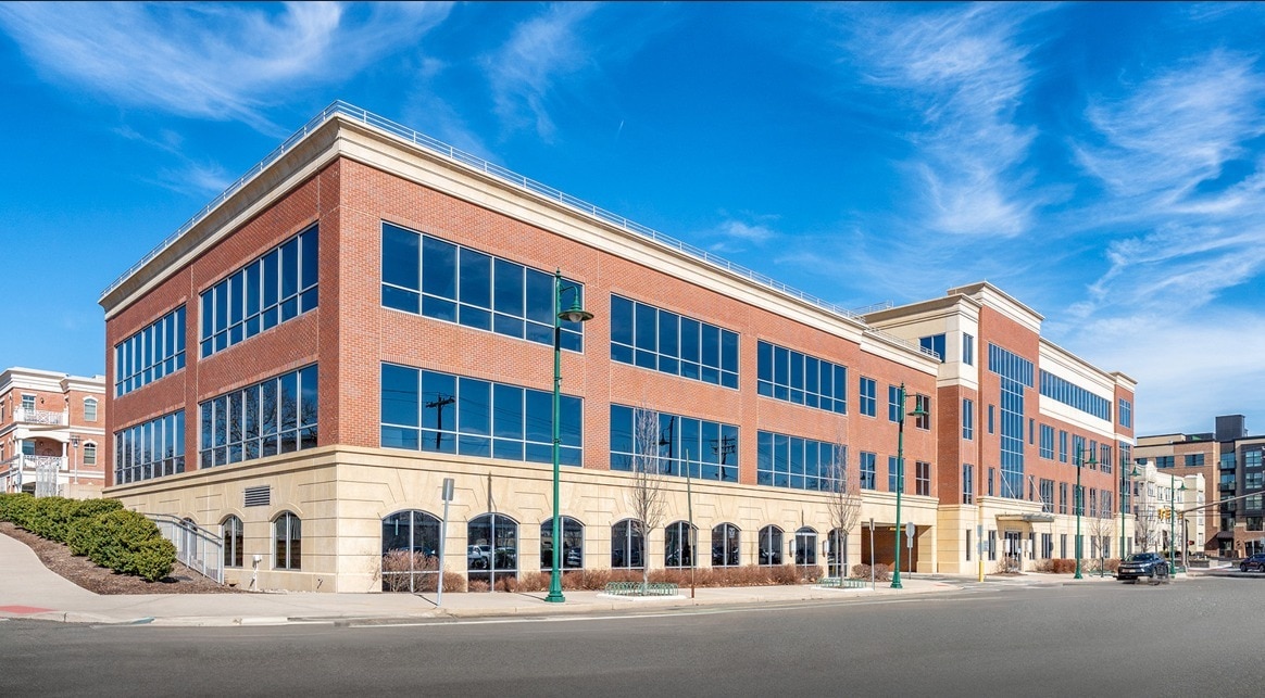 1 DeForest Ave, Summit, NJ for lease Primary Photo- Image 1 of 9