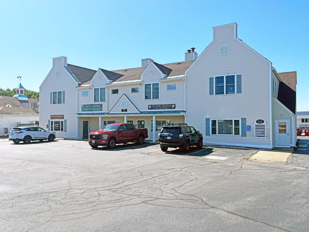 55 Constitution Ave, Portsmouth, NH 03801 - Unit Unit -  - Interior Photo - Image 1 of 5