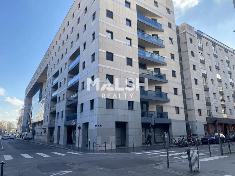 Multifamily in Lyon for sale - Building Photo - Image 1 of 14