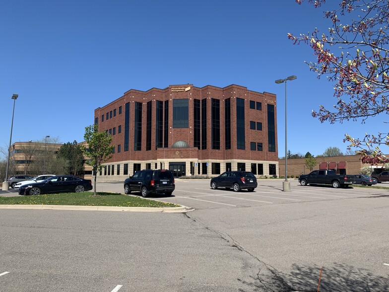 2950 S State St, Ann Arbor, MI for lease - Building Photo - Image 1 of 2