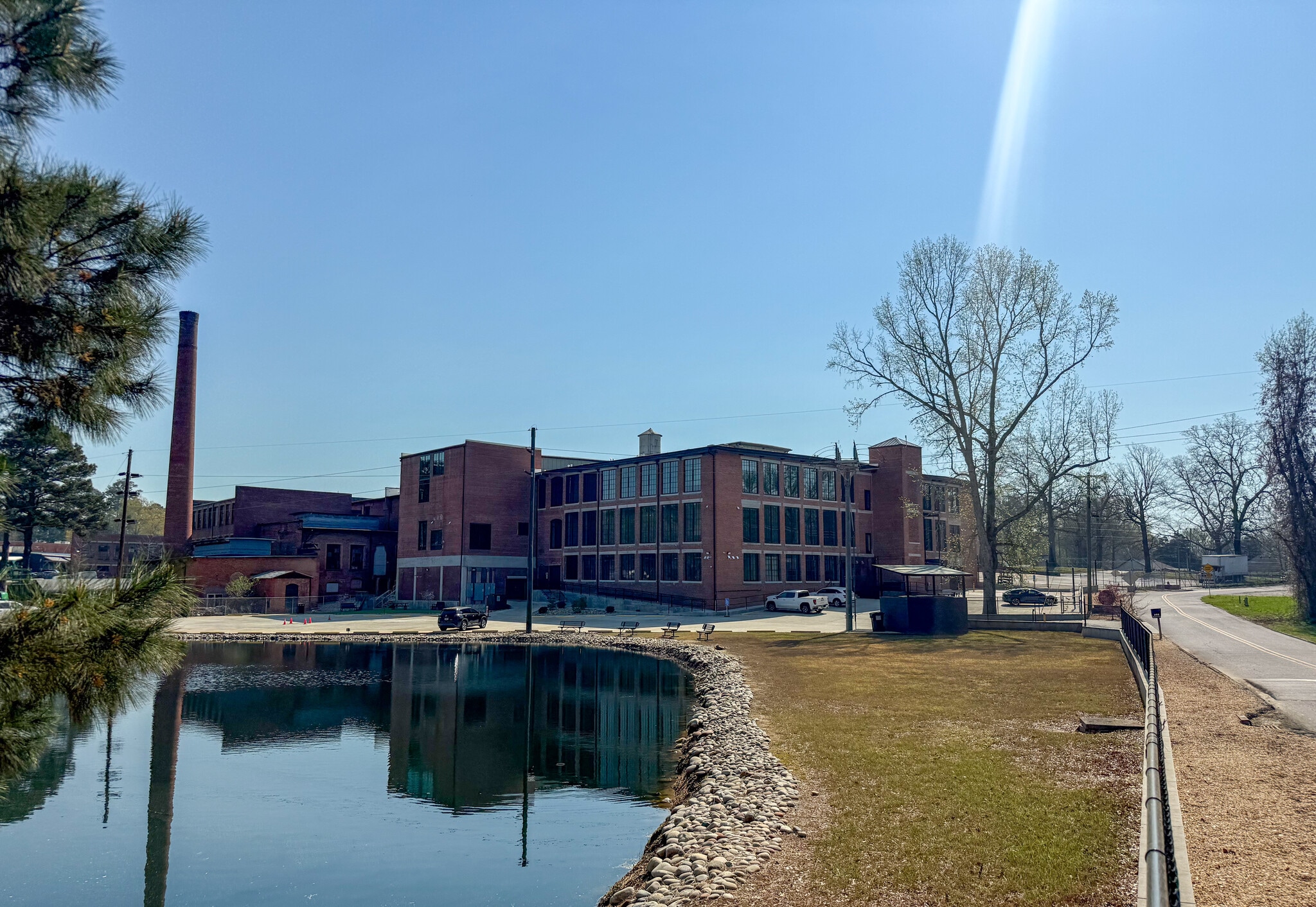 200 Barrett St, Monroe, GA for lease Primary Photo- Image 1 of 46