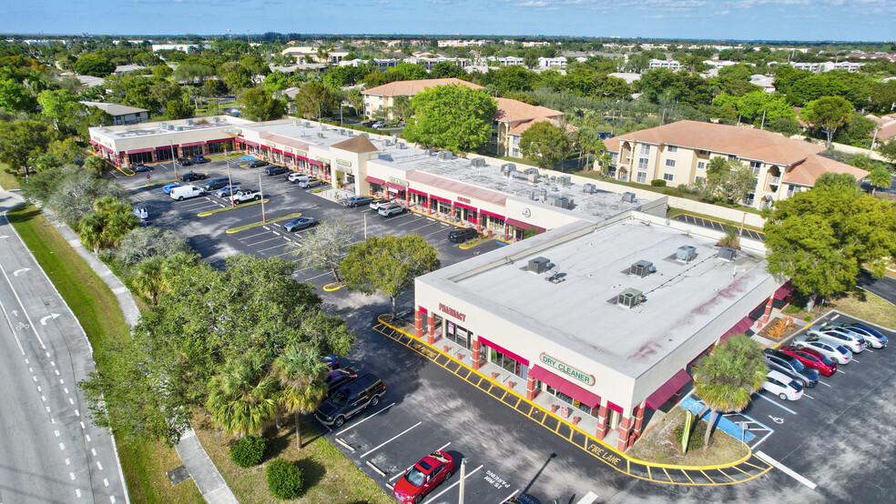 7118-7170 Nob Hill Rd, Tamarac, FL for lease - Building Photo - Image 1 of 44