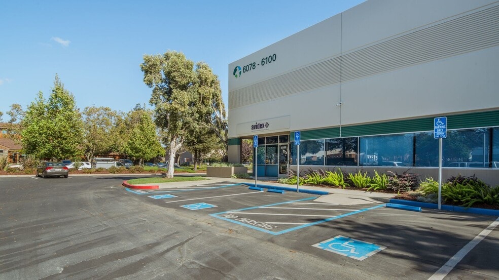 6600 Stevenson Blvd, Fremont, CA à louer - Photo du bâtiment - Image 3 de 4