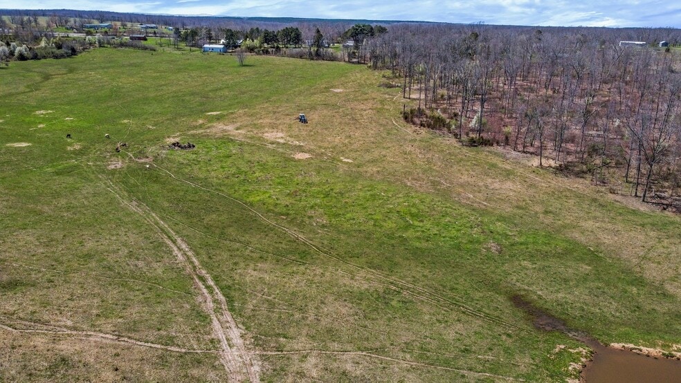 000 Highway 63 - County Road 5120, Pomona, MO à vendre - Photo du bâtiment - Image 3 de 16