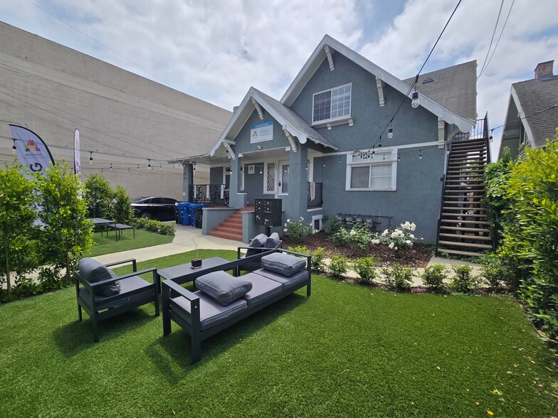 1418 W 28th St, Los Angeles, CA for sale - Building Photo - Image 2 of 9