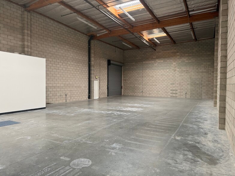 10932 Klingerman St, South El Monte, CA for sale - Interior Photo - Image 3 of 4