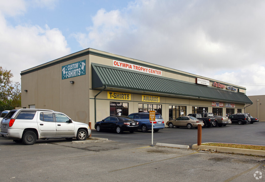 919 SW Military Dr, San Antonio, TX for lease - Primary Photo - Image 1 of 1