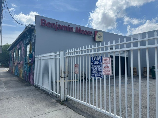 1207 SW 1st Ave, Fort Lauderdale, FL for lease - Building Photo - Image 2 of 14