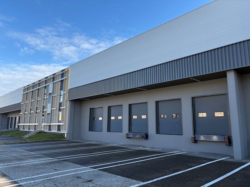 11 Avenue Du 24 Août 1944, Corbas for lease Building Photo- Image 1 of 9