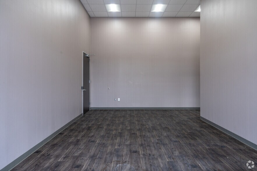 13462 FM 529 Rd, Houston, TX à vendre - Photo intérieure - Image 3 de 65