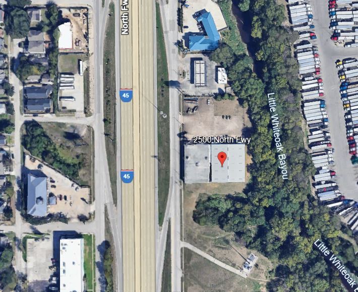 2500 North Fwy, Houston, TX à louer - Photo du bâtiment - Image 2 de 6