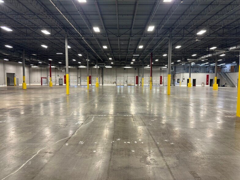 2525 Whilden Dr, Durham, NC à louer - Photo du bâtiment - Image 2 de 20