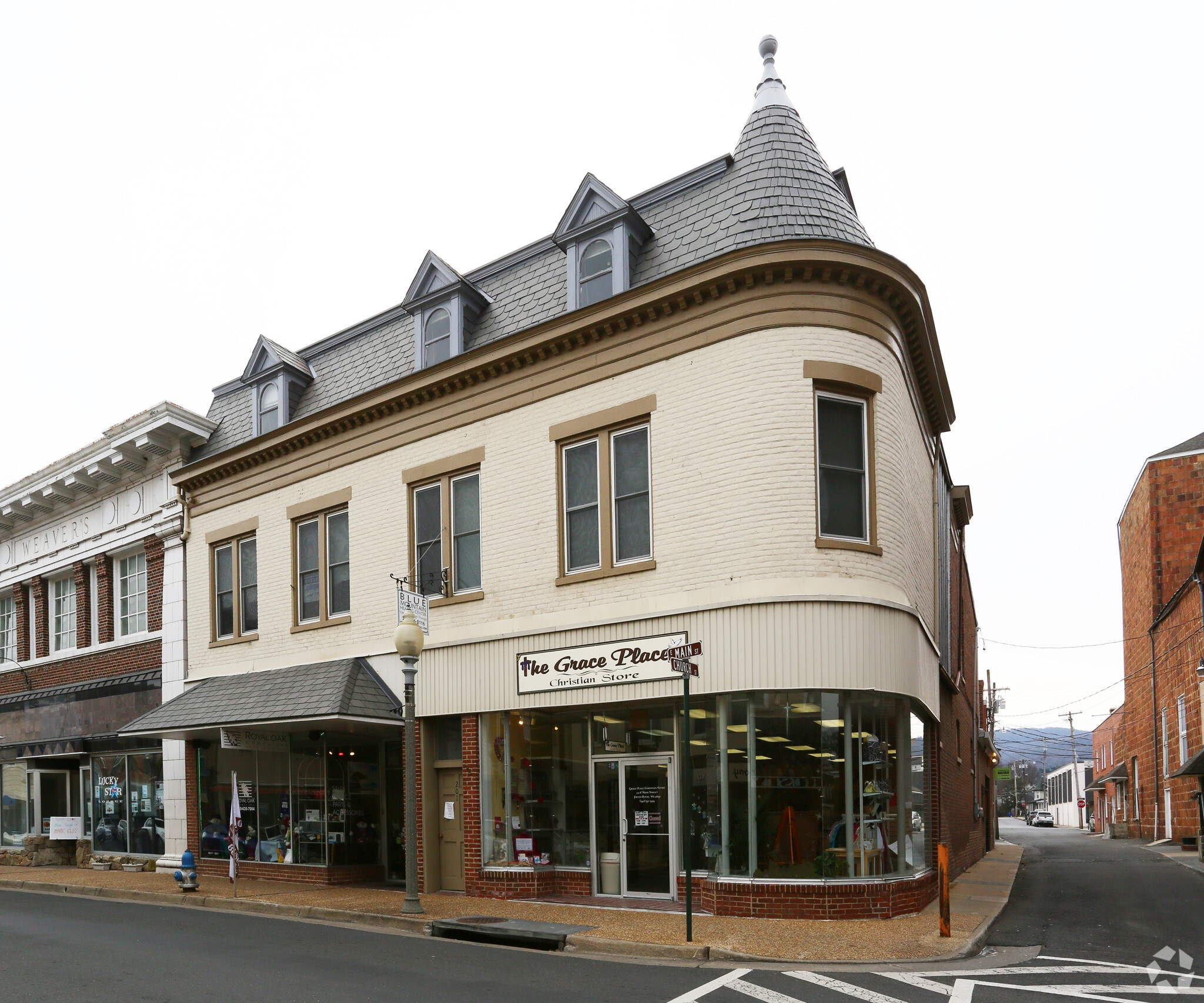 201 E Main St, Front Royal, VA for lease Primary Photo- Image 1 of 5