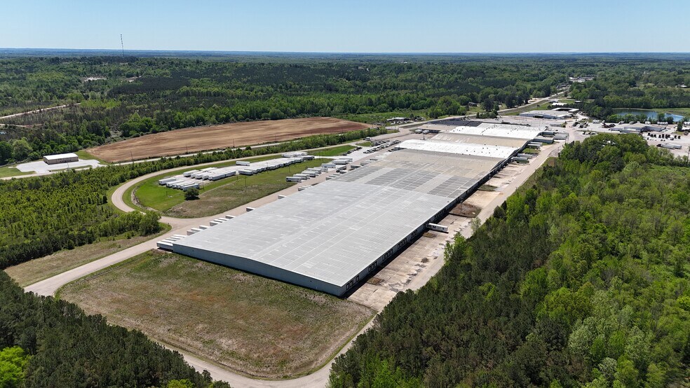 6451 Highway 15 N, Blue Mountain, MS à vendre - Photo du bâtiment - Image 2 de 8