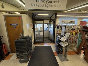 180 Elm St, Pittsfield, MA à louer Photo intérieure- Image 2 de 15