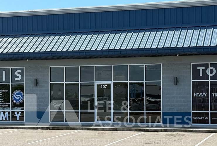 1001 Exchange Pl, Saint Cloud, FL for lease Interior Photo- Image 1 of 5