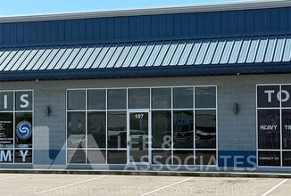 1001 Exchange Pl, Saint Cloud, FL for lease Interior Photo- Image 1 of 5