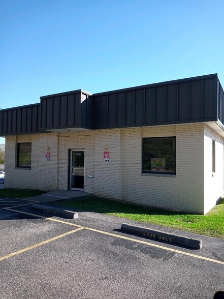 235 Terrace Ave, Huntington, WV à vendre - Photo principale - Image 1 de 9