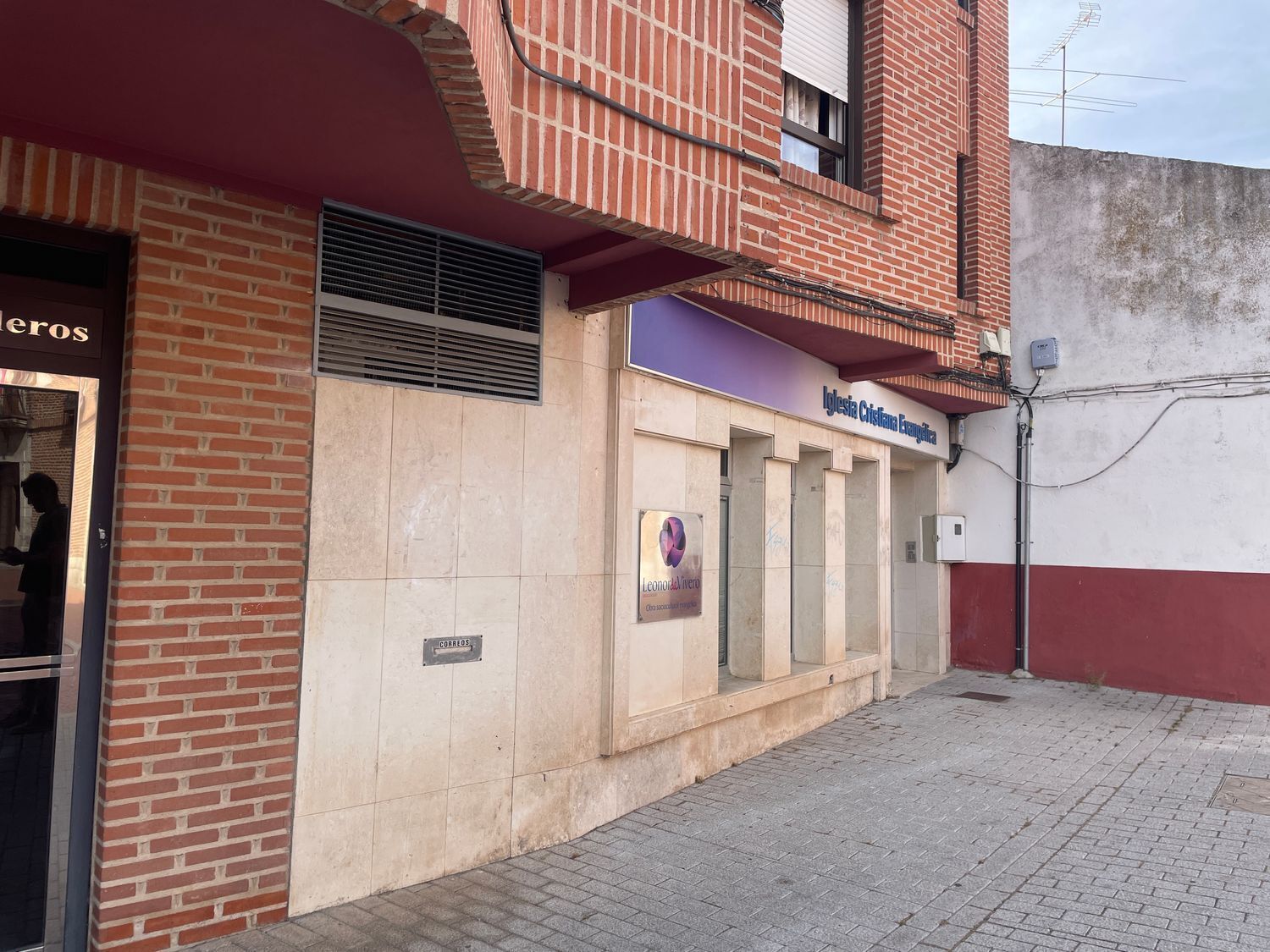 Retail in Laguna de Duero for sale Building Photo- Image 1 of 18