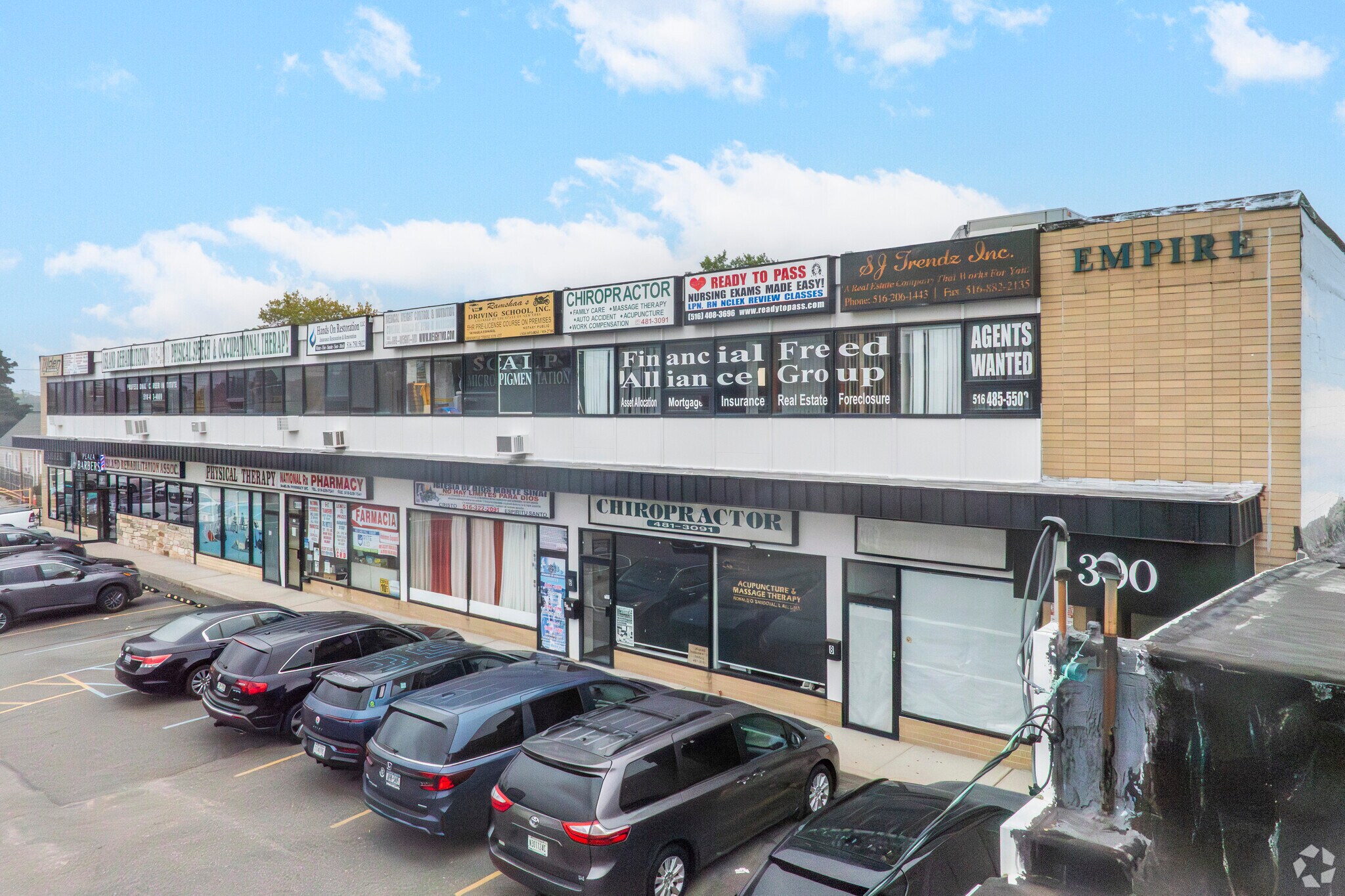 300 Hempstead Tpke, West Hempstead, NY for lease Building Photo- Image 1 of 6