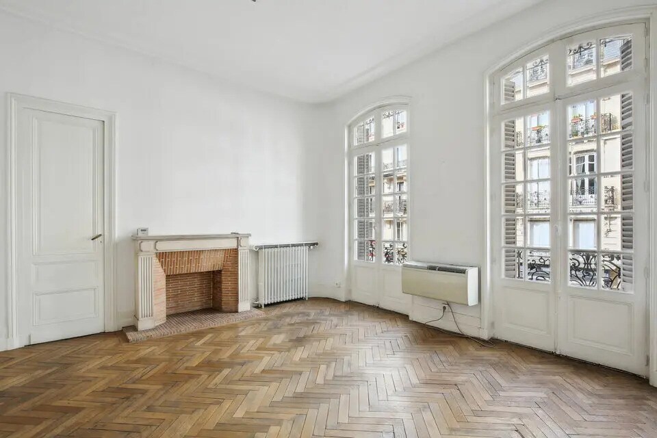 Bureau dans Bordeaux à louer Photo intérieure- Image 1 de 8