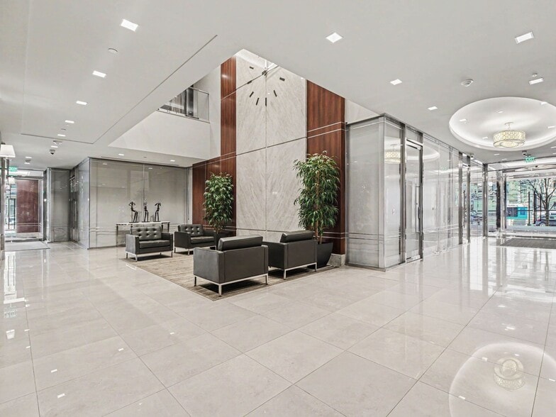 301 E Liberty St, Ann Arbor, MI for lease - Building Photo - Image 3 of 6