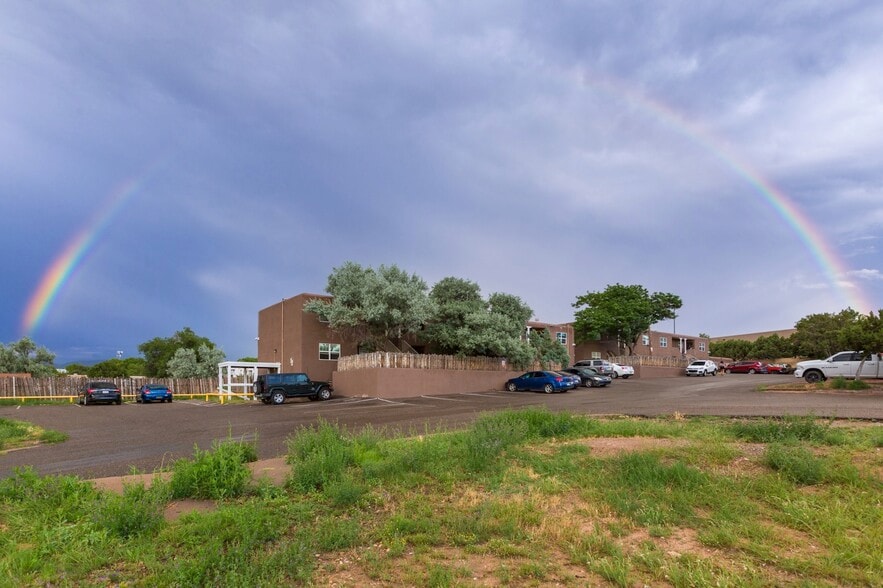 3226 Rufina St, Santa Fe, NM à vendre - Photo du bâtiment - Image 2 de 35