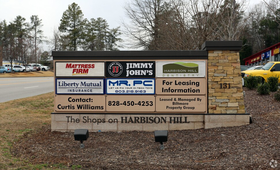 131 Harbison Blvd, Columbia, SC à louer - Photo du bâtiment - Image 2 de 2