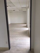 6720 Sands Point Dr, Houston, TX for lease Interior Photo- Image 1 of 4