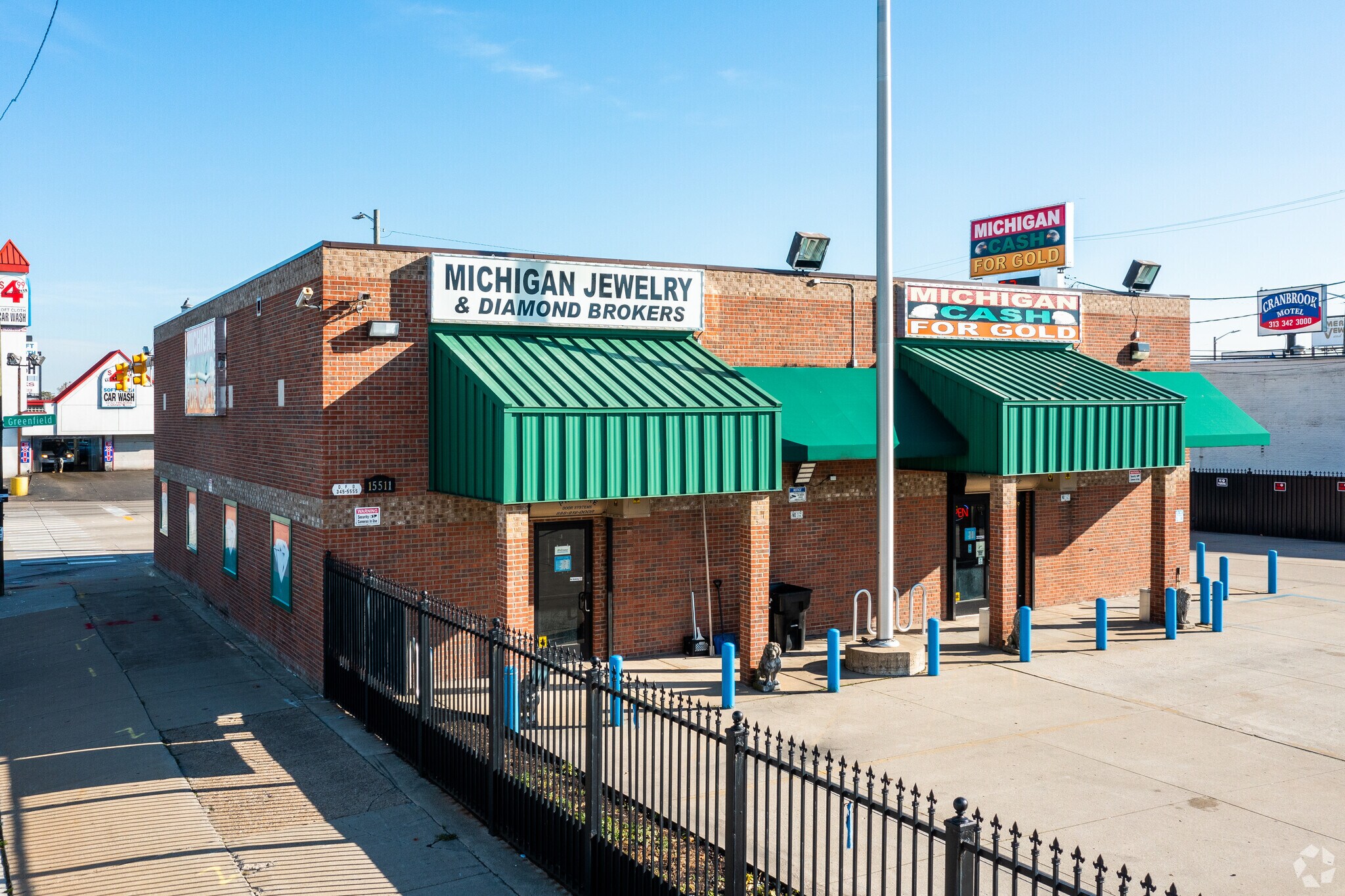 15511 W 8 Mile Rd, Detroit, MI for sale Building Photo- Image 1 of 6