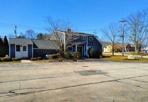 159 Washington St, Norwell MA - Parc de stationnement couvert