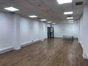 Office in Alcobendas, Madrid for lease Interior Photo- Image 2 of 5