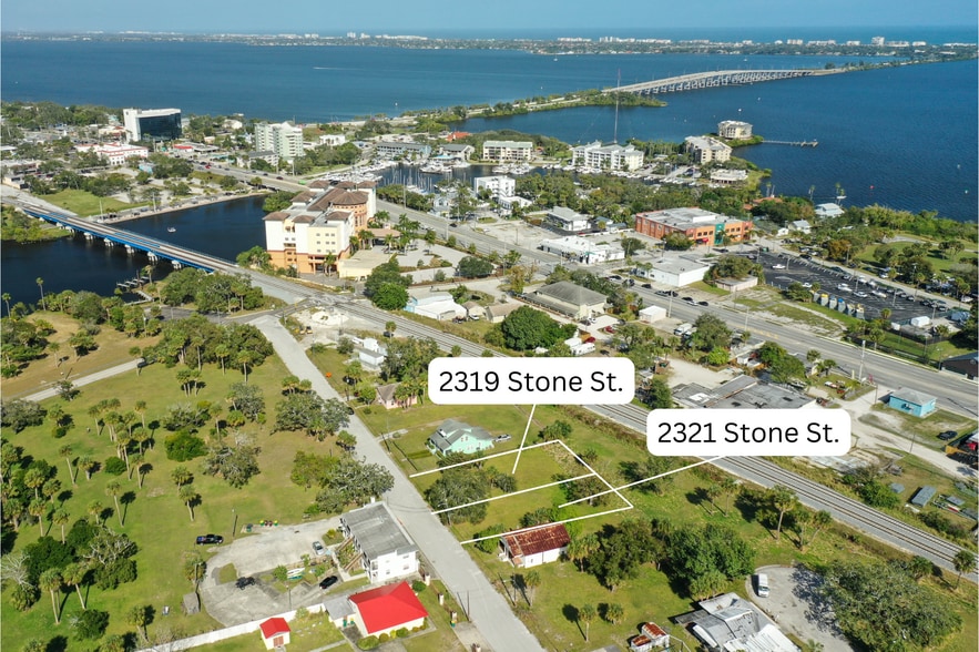 2319 Stone St, Melbourne, FL for sale - Aerial - Image 1 of 3